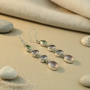Boucles d'oreilles pendantes vintage pour femmes en argent 925 plaqué or, forme goutte d'eau avec perle et diamant pour mariages et fêtes - Product Image 3