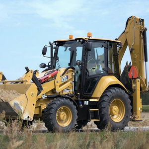 Chargeuse-pelleteuse Cat 420 à vendre Parfaite pour les travaux de terrassement, de chargement et de construction routière - Product Image 3