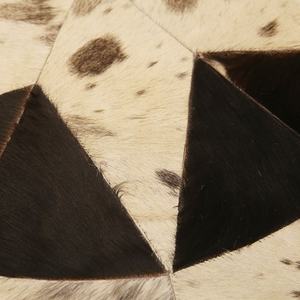 2025 haute qualité personnalisable peau de vache tapis moderne carré Oriental cuir tapis meilleur gros Patchwork fourrure pour porte de cuisine - Product Image 3