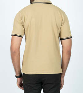 Fabrication de t-shirts polo de haute qualité polos de golf à manches courtes pour hommes vente en gros de polos unis avec logo personnalisé - Product Image 2