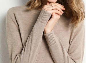 Vente en gros de sweats décontractés au design élégant Nouveau streetwear uni à col rond pour femme Sweats à capuche tricotés respirants personnalisés - Product Image 6