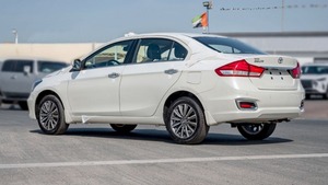 2025 Toyo Ta Belta 1.5L essence moteur berline lumière intérieur sièges en cuir I-Force Max Premium Transmission automatique voitures d'occasion - Product Image 4