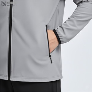 Men's <b>Long</b> <b>Sleeve</b> <b>Thermal</b> Tracksuits Breathable Quick Dry Fleece Solid Design Latest Hoodies Sweatshirts Sets Custom Tracksuits - Product Image 6