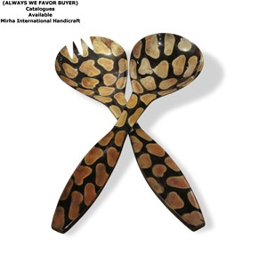 Lujosos servidores de ensalada ovalados con cuerno de búfalo, herramientas de cocina únicas hechas en India, juego de servidores de ensalada - Product Image 2