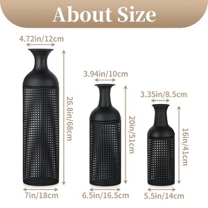 Vases élégants en dentelle noire pour les coins de la chambre, le couloir, l'accent décoratif et le style fonctionnel en provenance d'Inde - Product Image 4