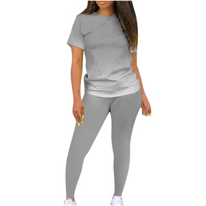 Survêtement décontracté deux pièces OEM ODM pour femmes Fabricant de vêtements de sport à la mode avec logo personnalisé - Product Image 4