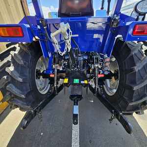 TRACTOR COMPACTO LOVOL TE404 DE 40 CV Y TRACCIÓN EN LAS 4 RUEDAS, MÁS VENDIDO, CON PROTECCIÓN ANTIVUELCO Y TECNOLOGÍA ROPS, TRACTOR AGRÍCOLA UTILITARIO DIÉSEL CON TECNOLOGÍA DE TECNOLOGÍA AVANZADA - Product Image 3