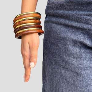 Elegant Natural Wood Waterproof Bangles Jewelry Set Handmade Custom Colors Ethnic Fashion Accessory for Women Retail Export Use - Product Image 3