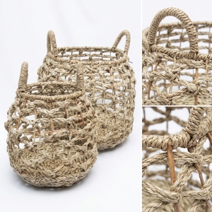 Panier de rangement moderne en jonc de mer naturel, écologique, avec poignée en maille ouverte, pour décoration de table et d'intérieur - Product Image 3