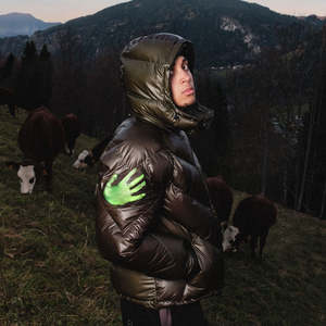 <b>Men</b> Winter Windproof Outdoor <b>Lightweight</b> Thick <b>Padded</b> Hooded Heat Reactive Temperature Sensing Color Changing Puffer <b>Jackets</b> - Product Image 2