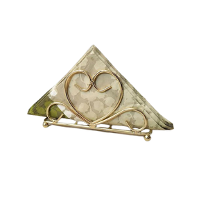 Forme de coeur en fil de fer en métal élégant avec présentoirs rectangulaires pour porte-serviettes de salle de bain de la meilleure qualité de cuisine - Product Image 1