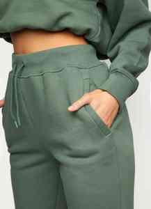 Pantalones Deportivos para Mujer, de Poliéster/Algodón, Duraderos, Estilo Jogger, Corte Holgado, Ropa Deportiva Informal, Proveedor de Fábrica OEM, Venta al Por Mayor - Product Image 4