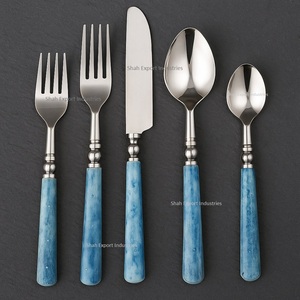 Ensemble de couverts en acier inoxydable populaire poignée en os bleu ciel ensembles de couverts de vaisselle de maison et de mariage fini argent - Product Image 4