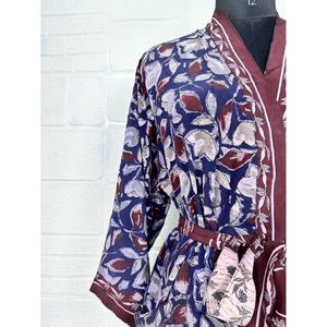 Kimono Vintage de Crepé de Seda, Ligero y Lujoso, Bata Suave y Cómoda, Regalo Perfecto para Mujer, para Usar por la Noche, Tejido para Primavera - Product Image 3
