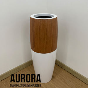 แผ่นวีเนียร์ทรงกระบอกไฟเบอร์กลาสทนทานทันสมัยเหมาะสำหรับบังระเบียงบ้านและผนังสีเขียวใช้งานได้อเนกประสงค์ในสวน - Product Image 3