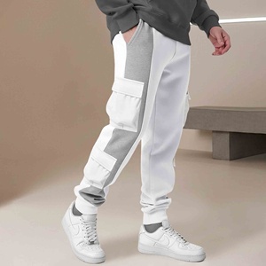 กางเกงคาร์โก้ผู้ชายทรงหลวมสไตล์ยุโรปอเมริกันย้อนยุคทันสมัยสำหรับกิจกรรมกลางแจ้ง มีกระเป๋าหลายช่อง รับผลิตตามสั่งขายส่ง - Product Image 1