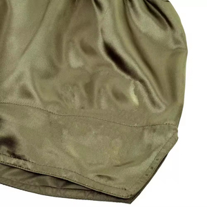 กางเกงมวยไทยขาสั้นผ้าโพลีเอสเตอร์แบบ100% สำหรับผู้ใหญ่ปรับแต่งได้ - Product Image 3