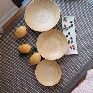 จานไม้ไผ่ทรงกลมธรรมชาติ สำหรับเสิร์ฟอาหาร เป็นมิตรกับสิ่งแวดล้อม ยั่งยืน ขายส่งจากเวียดนาม - Product Image 6