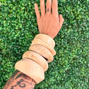 Bracelets et joncs en résine pour femmes, nouvelle collection, bijoux de style ange pour les fêtes et les mariages, haute qualité - Product Image 5