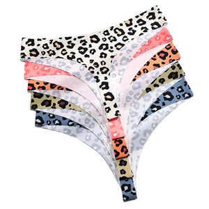Culottes Femme Tendance 2026 – Sexy, Quotidiennes, en Coton Uni, Séchage Rapide, Respirantes, Sans Traces, Sans Coutures, String, Sous-vêtements Féminins Tendance - Product Image 2