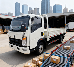 Sinotruck Howo 4X2 10 Tonnen Leichter LKW Kastenwagen Einzelkabine Yuchai Diesel Euro 3 Kraftstoffsparend für Regionale Logistik - Product Image 4