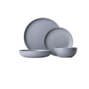 Nouvel arrivage d'assiettes de charge en métal au design classique faites à la main pour les dîners de mariage Forme et couleur de taille personnalisée - Product Image 4