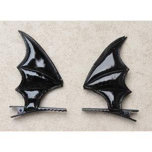 Sowaka Fermagli per Capelli a Forma di Ali di Pipistrello Neri Stile Gotico Diavoloso Accessori Horror di Halloween per Donne Clip in Metallo 6,5 X 4 Cm - Product Image 5