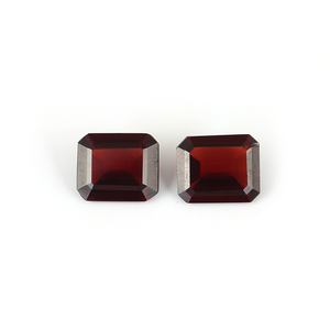 Le migliori pietre preziose sciolte di granato naturale di alta qualità taglio ottagonale colore rosso per la creazione di gioielli In tutte le forme e dimensioni - Product Image 1