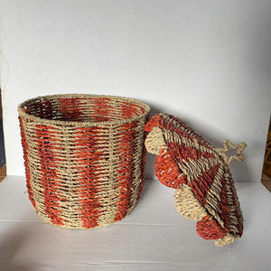 Cesta de Almacenamiento Hecha a Mano de Pasto Marino con Tapa, Diseño de Carpa de Circo, Organizador Decorativo Rústico Boho, Hecho por VgreenArt en Vietnam - Product Image 3