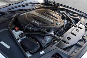 BMW 550I USADO 2012, Volante a la Izquierda/Derecha - Product Image 5