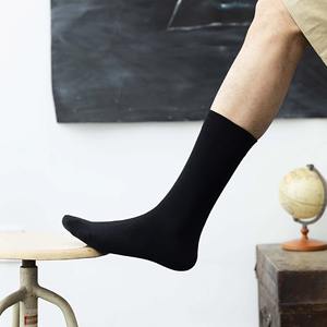 Calcetines de Trabajo Unisex Personalizados OEM, Calcetines de Aviación Profesionales Antideslizantes de Jacquard de Poliéster y Algodón Mercerizado - Product Image 6