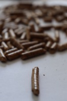 Granulés de biomasse écologiques en bois dur les plus vendus 6 Mm granulés naturels de haute qualité (sac de 15Kg) au prix de gros