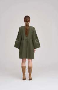 Ropa de fiesta de noche Bohemia OEM al por mayor, ropa de mujer sexy de manga corta y completa, vestidos informales bordados blancos ucranianos - Product Image 3