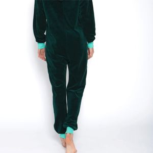 Pyjama en polaire personnalisé OEM pour femmes-Confortable et élégant-Idéal pour se prélasser et dormir - Product Image 6