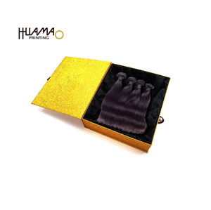 Caja de lujo para pelucas con brillo dorado y forro de satén, caja rígida con cierre magnético personalizado para extensiones de cabello, pelucas y postizos. - Product Image 1