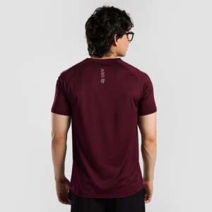 เสื้อยืดออกกำลังกายสีแดงเข้ม All in Active Maroon Tee - Product Image 3
