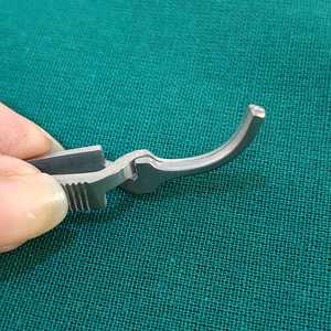 Abrazadera de Bulldog manual de acero inoxidable-Instrumento quirúrgico recto de 2 pulgadas para uso hospitalario y ginecológico - Product Image 4