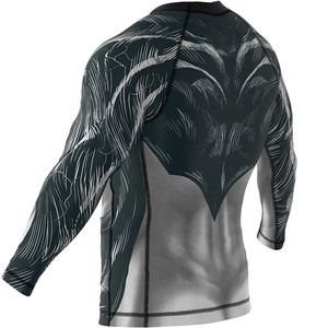 Ventes en gros de rashguards pour hommes XXL, impression sublimée personnalisée, respirant, manches longues, spandex pour la salle de sport, fabriqué en polyester 220g - Product Image 5