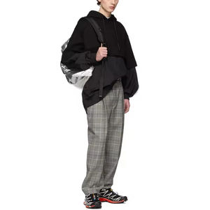 เสื้อฮู้ดผ้าหนาสีดำขนาดใหญ่400 GSM เสื้อฮู้ดแบบสวมหัวปรับแต่งได้พิมพ์โลโก้และกราฟิก - Product Image 5