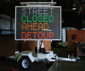 Remorque à enseignes LED VMS de la marque GW - Product Image 2