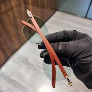 Lunettes de soleil à verres verts personnalisés VVS Clarity D Color Moissanite Diamond Cut High Quality Craftsmanship Anti-Reflective - Product Image 5