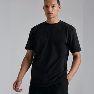 Camiseta ligera de gran tamaño 4,3 onza 65% poliéster/35% anillo hilado algodón transpirable Jersey diseño de talla grande - Product Image 3