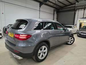 Mercedes-Benz GLC-Class 2.0 GLC250 Sport d'occasion 2018 (conduite à gauche/droite) - Product Image 2