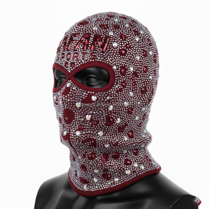 Balaclava en tricot premium pour femmes, tissu extensible bordeaux, design à panneau unique, logo personnalisé en strass, balaclava pour femmes de haute qualité - Product Image 4