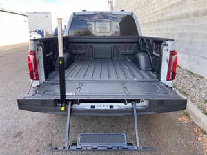 TOP CONDITION USED 2024 Fordd F-150 Raptor - Product Image 4
