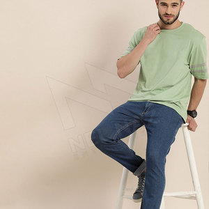 T-shirts en coton pour hommes de haute qualité, teints en tie-dye, couleur et logo personnalisés, respirants, écologiques, col rond, style décontracté, vente en gros - Product Image 2