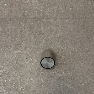 Pommeau de douche CEA Design FRE1555 en acier inoxydable, jet de pluie réglable avec design cylindrique minimaliste pour salles de bain et spas modernes - Product Image 2