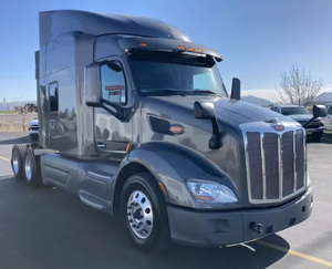 ดีที่สุด!! รถบรรทุกพีเตอร์บิลท์ 579 สลีปเปอร์ ปี 2019 เครื่องยนต์แข็งแกร่ง พร้อมบริการจัดส่งทั่วโลก - Product Image 2