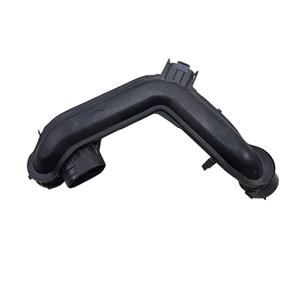 Tubo Intercooler Volkswagen T-Cross Serie 04C145673B DKL Benzina 1000 (19>) - Product Image 1