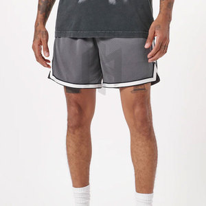 Pantalones cortos de malla informales para hombre más vendidos de secado rápido y transpirables ecológicos con patrón sólido a un precio para deportes - Product Image 3